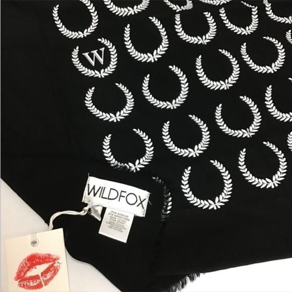 Wildfox Couture Scarf/Wrap Laurel Black Frayed Hem Signature W Crest Scarf/Wrap - Picture 3 of 5